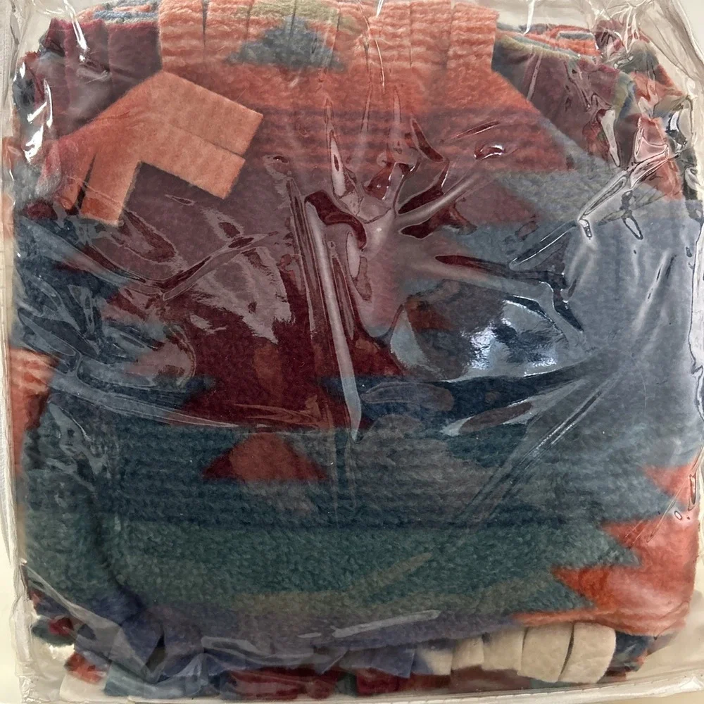 Jo-Ann Exclusive Fleece Rag Time Quilt Kit Aztec Pattern‎ Easy Sew 51x65 New